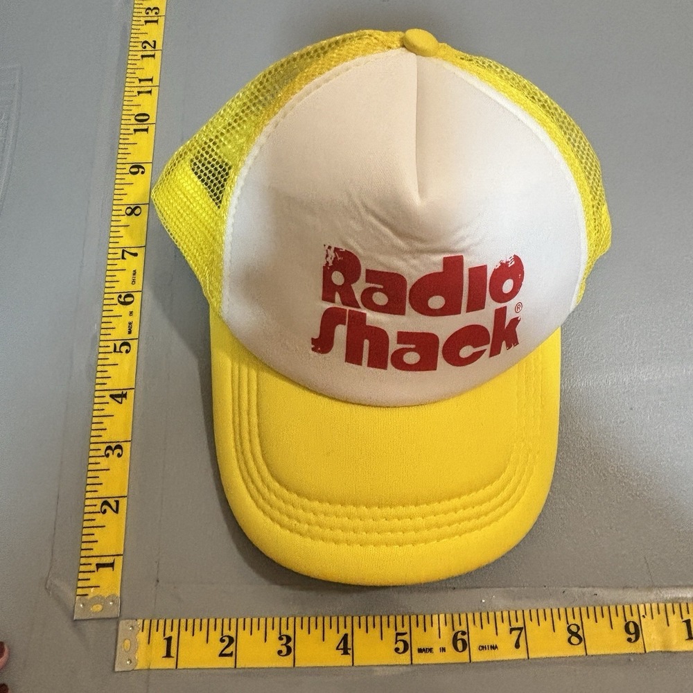 Radio Shack Trucker Hat Yellow Snapback Ball Cap Unisex Nostalgia Store Fun Gift - Picture 2 of 10